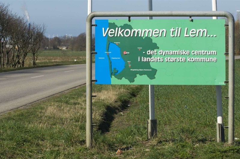 Byskilt fra Lem